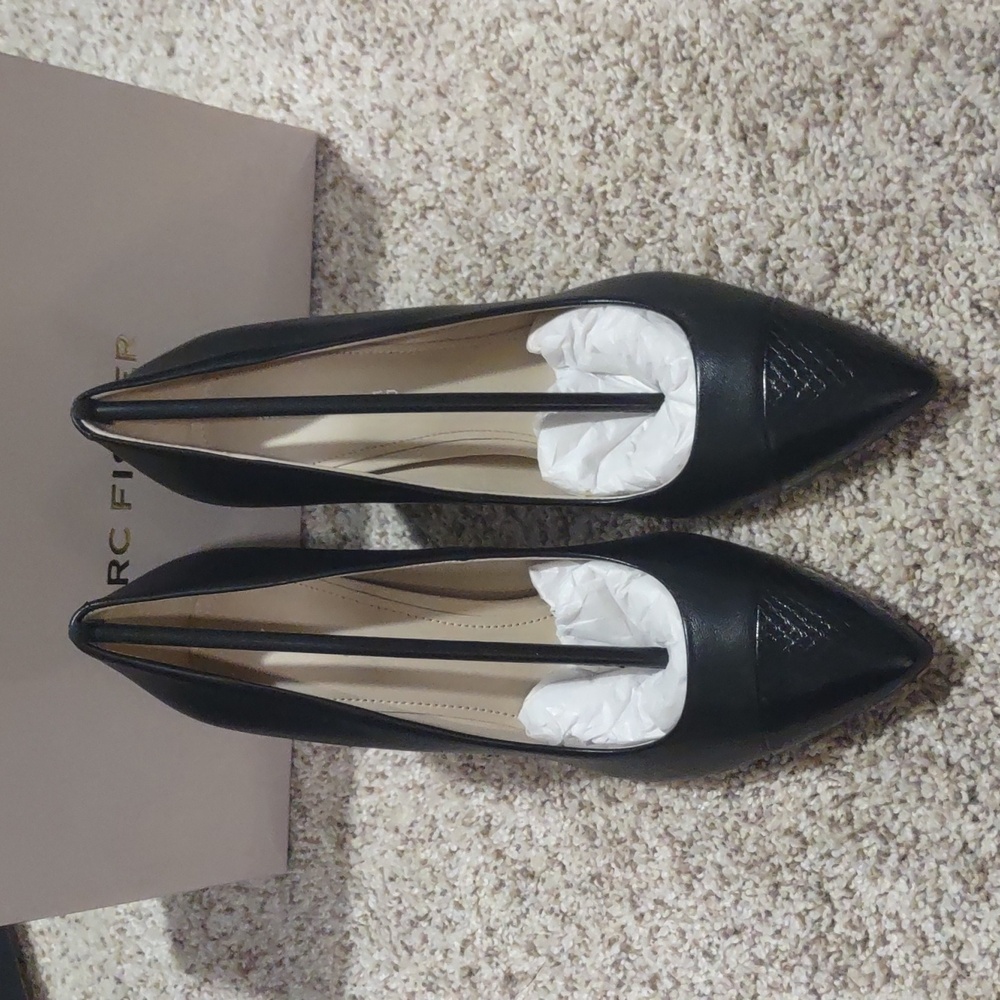Marc Fisher Velda Pointed Cap Toe Block Heel Pumps Black Snakeskin - Picture 3 of 7